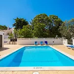Casa Dos Caes * كارفويرو